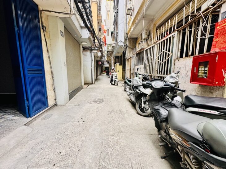 Bán nhà thanh nhàn 5 tầng dân xây hai bà trưng