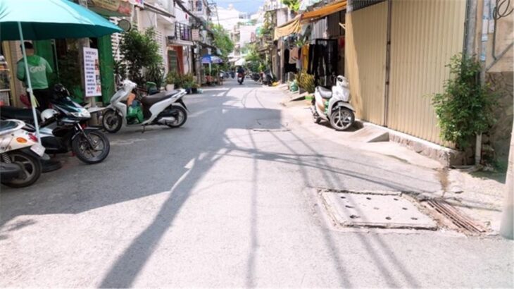 Mặt tiền hẻm 181 Âu Dương Lân 4.7×17 79m2 chỉ 9 tỷ Mặt tiền hẻm 181 Âu Dương Lân 4.7×17 79m2 chỉ 9 tỷ