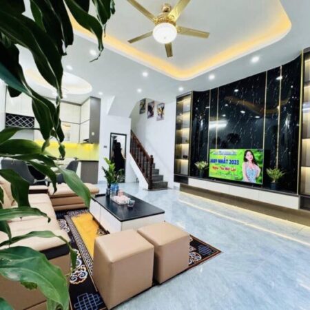 TRUNG TÂM YÊN HOÀ – NHÀ ĐẸP Ở NGAY – TẶNG FULL NỘI THẤT – SỔ HOA HẬU – 3 BƯỚC RA PHỐ – 45 m2 Chỉ TRUNG TÂM YÊN HOÀ – NHÀ ĐẸP Ở NGAY – TẶNG FULL NỘI THẤT – SỔ HOA HẬU – 3 BƯỚC RA PHỐ – 45 m2 Chỉ