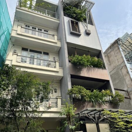 Biệt thự VIP Ba Đình – ô tô vào nhà – 120m – MT 5.5m – 38 tỷ Biệt thự VIP Ba Đình – ô tô vào nhà – 120m – MT 5.5m – 38 tỷ