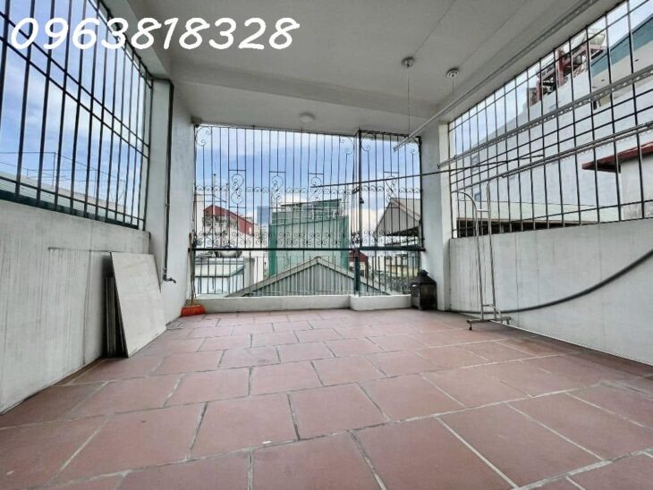 NHÀ ĐẸP BÊN MỸ – DÂN XÂY – 2 THOÁNG TẶNG FULL NỘI THẤT – 5 TẠ ĐỖ CỬA – TIỆN ÍCH BẠT NGÀN – 45m2 –