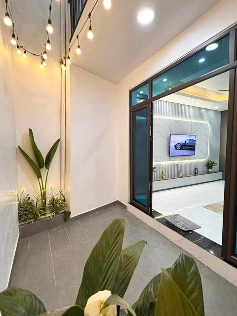 PHẢI THẬT NHANH, VÂN ĐỒN – HAI BA TRƯNG, NHÀ ĐẸP 5* : 56M, 4T, MT: 4.5M, NHỈNH 6 TỶ