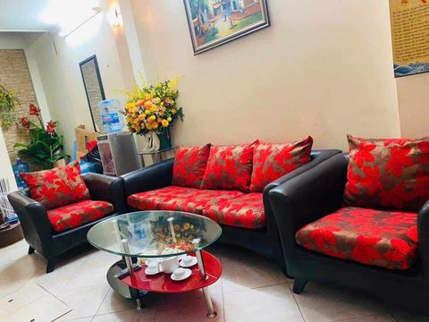 BÁN NHÀ Phố Quán Thánh – Ba Đình, Đang Cho Thuê 18Triệu/Tháng: 34m x 5 Tầng, Mt: 3.6m