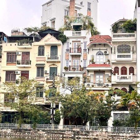 BÁN NHÀ! Biệt Thự Viêw Hồ Võ Thị Sáu – Hai Bà Trưng, Ô Tô Tránh, Vỉa Hè: 252m x 8T, Mt: 5m