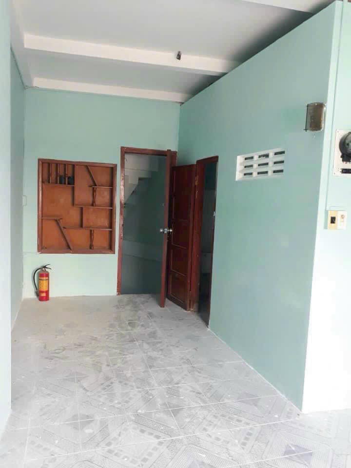 BÁN ĐẤT TẶNG NHÀ 4 TẦNG MẶT TIỀN KINH DOANH ĐƯỜNG HOÀNG VẪN THỤ