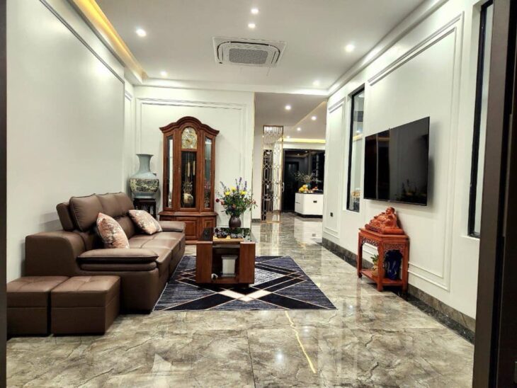 Trích Sài Tây Hồ – 50m * 5 tầng – ở ngay – 10m ô tô dừng đỗ – chỉ 14 tỷ