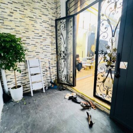 BÁN NHÀ TRUNG TÂM ĐỐNG ĐA, OTO ĐỖ CỔNG – TẶNG FULL NỘI THẤT, 44M , MT 3,3M ,NHỈNH 11 TỶ