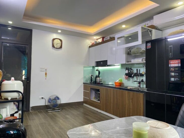 Trích Sài Tây Hồ – 50m * 5 tầng – ở ngay – 10m ô tô dừng đỗ – chỉ 14 tỷ