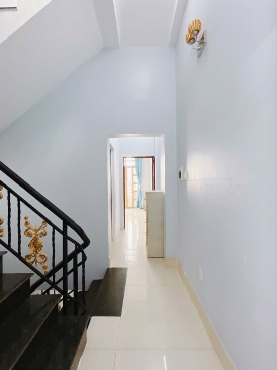 NHÀ BÁN HẺM XE HƠI 1113 HUỲNH TẤT PHÁT , PHÚ THUẬN , QUẬN 7 – 4 TẦNG 63m2- 7ty2.