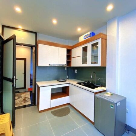 NHỈNH 8 TỶ – NHÀ ĐỘI CẤN 7 TẦNG THANG MÁY, Ở VÀ KINH DOANH, NHÀ ĐẸP Ở NGA, GẦN PHỐ, OTO