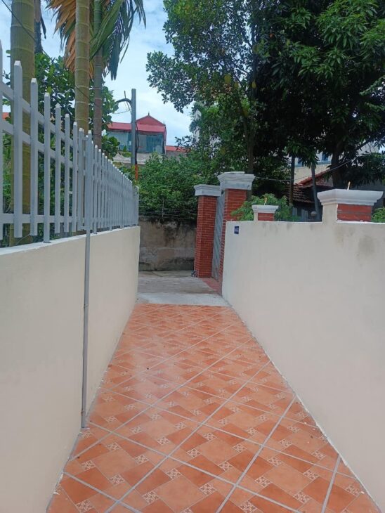 Bán nhà Văn Trì Bắc Từ Liêm NHÀ ĐẸP MỚI XÂY – GẦN Ô TÔ- Ở SƯỚNG,mt 4mx5 tầng 4,2 tỷ