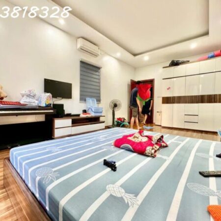 NHÀ GẦN UBND MỸ ĐÌNH 10m Ô TÔ – NHÀ ĐẸP DÂN XÂY Ở NGAY – TẶNG FULL NỘI THẤT LUNG LINH CỰC XINH –