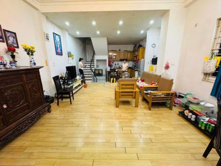 MẶT PHỐ VÕNG THỊ DT 52M -5 TANG -MT 5M GIA 16 TỶ