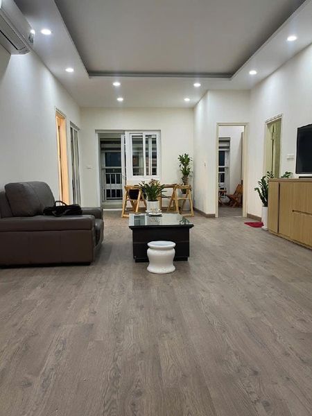 BÁN NHÀ VẠN PHÚC 50M ,MẶT TIỀN 6.2 M .LÔ GÓC 2 MẶT THOÁNG .GIÁ 10.5 TỶ