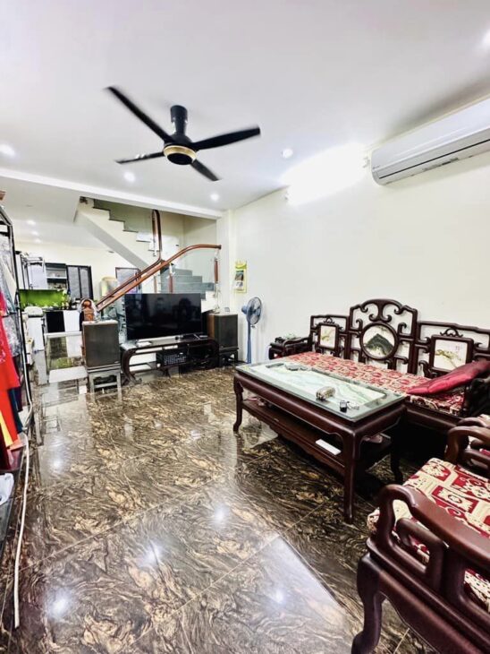 Phố VIP Giang Văn Minh – Ô tô đỗ cửa – 42m nhỉnh 12 tỷ
