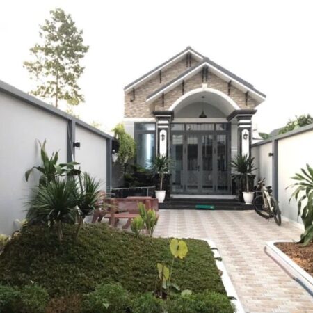 nhà bán trung tâm thị trấn củ chi dt 5,5 x 36m