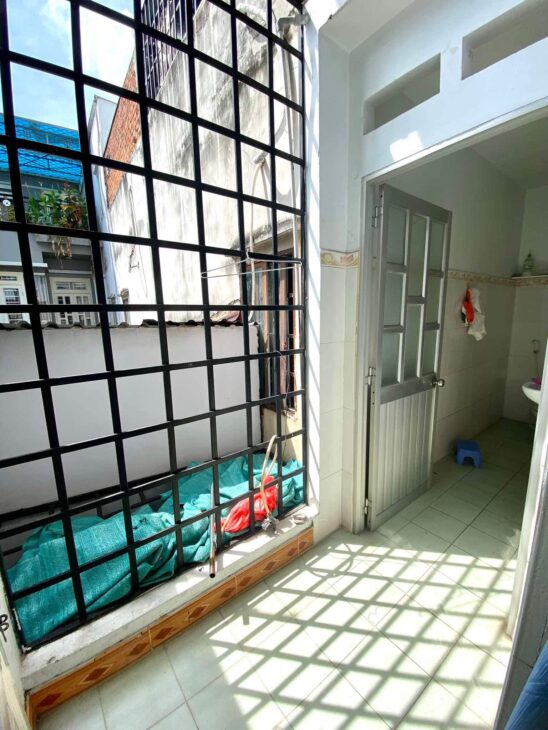 Nhà 2 Tầng – Hẻm Nhựa Xe Hơi 5M Thông – Gần Bệnh Viện Quận 12. 75M2.