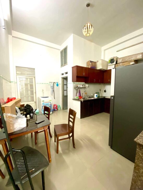 Nhà 2 Tầng – Hẻm Nhựa Xe Hơi 5M Thông – Gần Bệnh Viện Quận 12. 75M2.