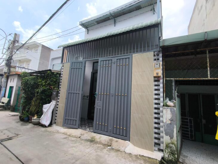 NHÀ TRUNG CHÁNH HÓC MÔN SHR. HOÀN CÔNG ĐỦ – HXH THÔNG CHỈ 2.85 Tỷ.