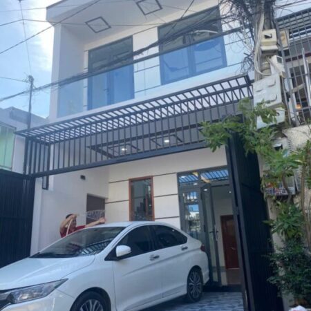 **CẦN BÁN NHÀ 2 TẦNG MỚI TINH HẺM Ô TÔ VẠN THẮNG, TP NHA TRANG** **Giá bán: 3.65 tỷ** **CẦN BÁN NHÀ 2 TẦNG MỚI TINH HẺM Ô TÔ VẠN THẮNG, TP NHA TRANG** **Giá bán: 3.65 tỷ**