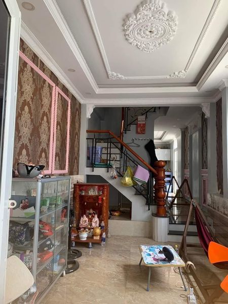 Nhà đẹp 3 tầng kiên cố – Hẻm xe hơi tận cửa – tại Xã Long Thới, Nhà Bè – giá 4,2ty