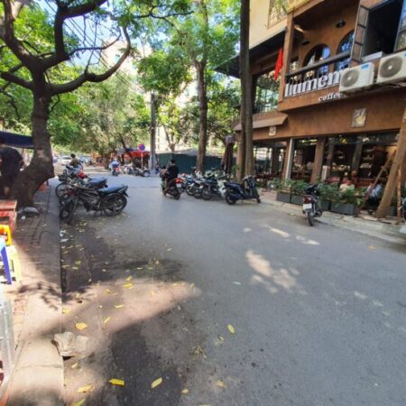 BÁN NHÀ KHUẤT DUY TIẾN, THANH XUÂN – PHÂN LÔ OTO TRÁNH KINH DOANH – 43M 4T, GIÁ 16.X TỶ BÁN NHÀ KHUẤT DUY TIẾN, THANH XUÂN – PHÂN LÔ OTO TRÁNH KINH DOANH – 43M 4T, GIÁ 16.X TỶ