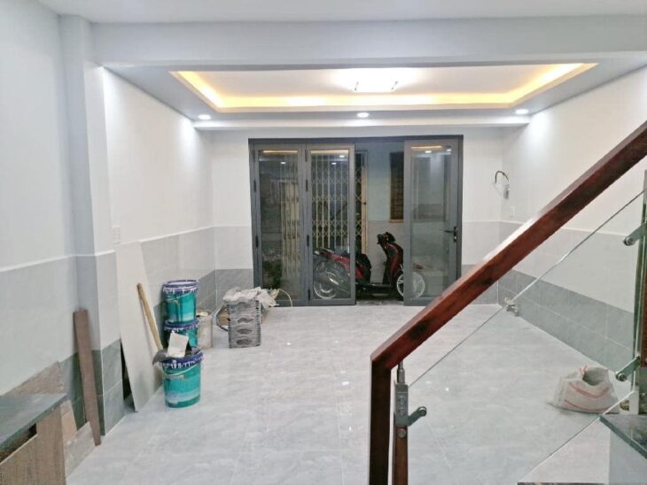 BÁN NHÀ 2 TẦNG, 25M2, NGAY NGÃ TƯ NGUYỄN THỊ THẬP – Q.7 – GIÁ 2.6 TỶ – SỔ ĐỎ