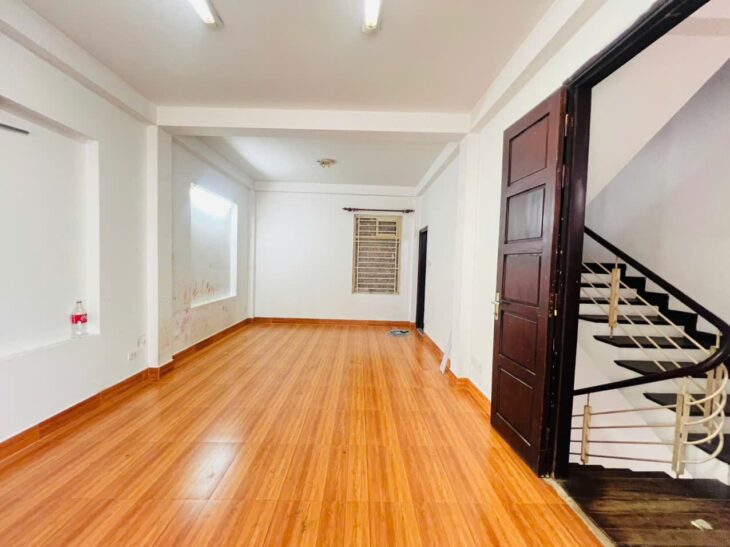 BÁN NHÀ NHÂN HÒA THANH XUÂN – PHÂN LÔ OTO – KINH DOANH – 5TẦNG MT6M – NHỈNH 12 TỶ