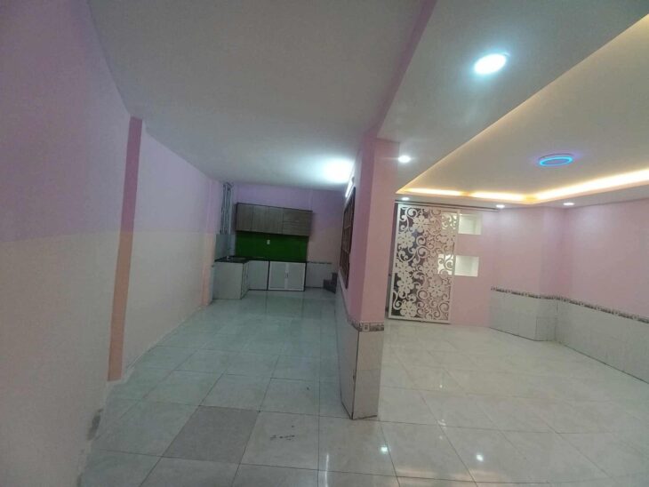 NHÀ 3 TẦNG 45M2 – CÁCH LÊ THỊ HÀ CÓ 200M TÂN XUÂN HM – CHỈ 2,5 TỶ.