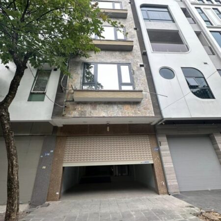 PHÂN LÔ – Ô TÔ – THANG MÁY – CẦU GIẤY NHỈN 24 TỶ