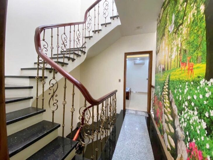 Hoàng Quốc Việt – phân lô ô tô tránh – ngõ thông – ô tô vào nhà – 60m nhỉnh 16 tỷ