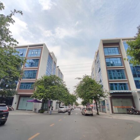 HÀNG HIẾM – GALAXY VẠN PHÚC – VỈA HÈ 6M – KINH DOANH SẦM UẤT 25.99 TỶ