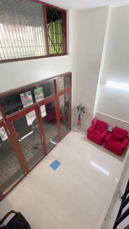 NHÀ 3 TẦNG TTTP KHU TẬP THỂ BÌNH KHÊ PHƯỚC TÂN NHA TRANG