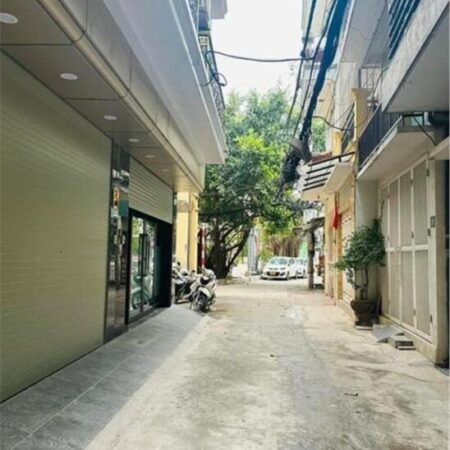 NHÀ 40M – 6T -MT4M – THANG MÁY – Phân Lô – Ô Tô Tránh – Kinh Doanh – Thang Máy – NHỈNH 6 TỶ TÂN