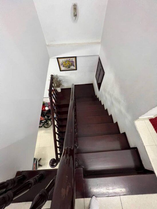 BÁN NHÀ 1 TRỆT 1 LẦU HẺM ĐƯỜNG MAI XUÂN THƯỞNG, VĨNH HẢI, NHA TRANG.