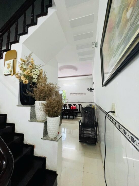 BÁN NHÀ 1 TRỆT 1 LẦU HẺM ĐƯỜNG MAI XUÂN THƯỞNG, VĨNH HẢI, NHA TRANG.