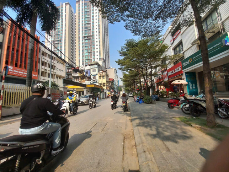 BÁN NHÀ TRIỀU KHÚC THANH XUÂN – GẦN PHỐ – OTO ĐỖ CỬA – LÔ GÓC 55M MT 10M; 12.X TỶ