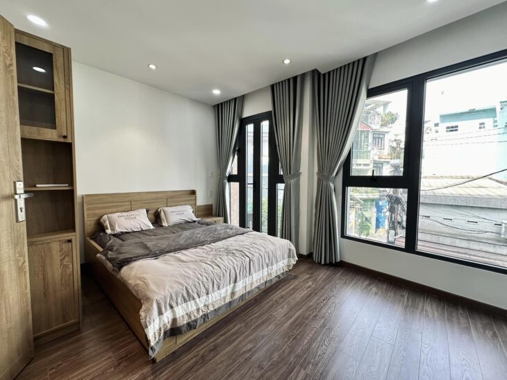Bán Nhà 5 Tầng,Ngọc Thụy Long Biên, 39m², Nội thất tiền tỷ, Giá Hấp Dẫn 0902318197