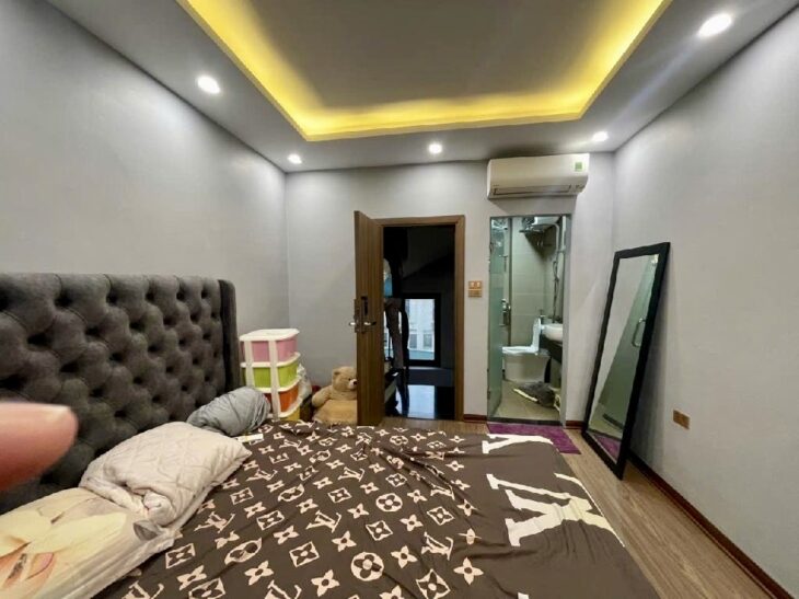 NHÀ ĐẸP – GIÁ TỐT – Vị Trí Đắc Địa Tại Phường Trung Liệt, Quận Đống Đa, Thành phố Hà Nội