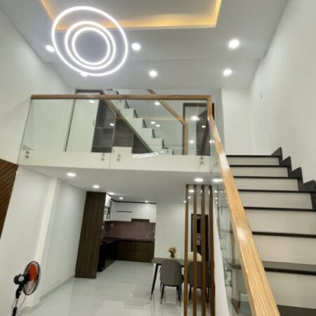 Nhà đẹp, 3 tầng THÍCH QUẢNG ĐỨC, PN, 5.9 tỷ, 54m2