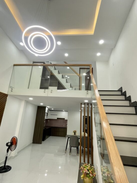 Nhà đẹp, 3 tầng THÍCH QUẢNG ĐỨC, PN, 5.9 tỷ, 54m2