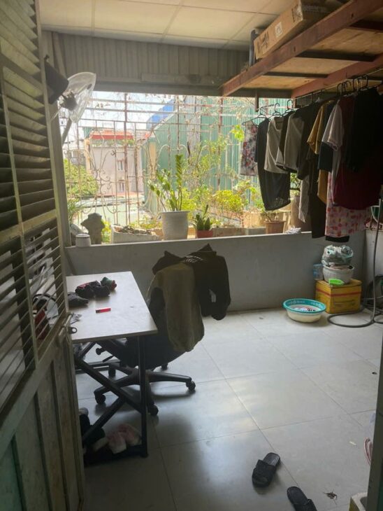 Bán đất tặng nhà, cách mặt phố Lê Trọng Tấn chỉ 10m, ô tô đỗ cửa, 66m2 giá nhỉnh 18 tỷ