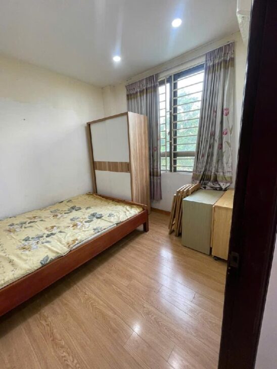 Bán căn nhà tầng thấp, chung cư Sông Nhuệ, cầu Bươu, cạnh viện K, 48m2 giá 2 đồng hơn