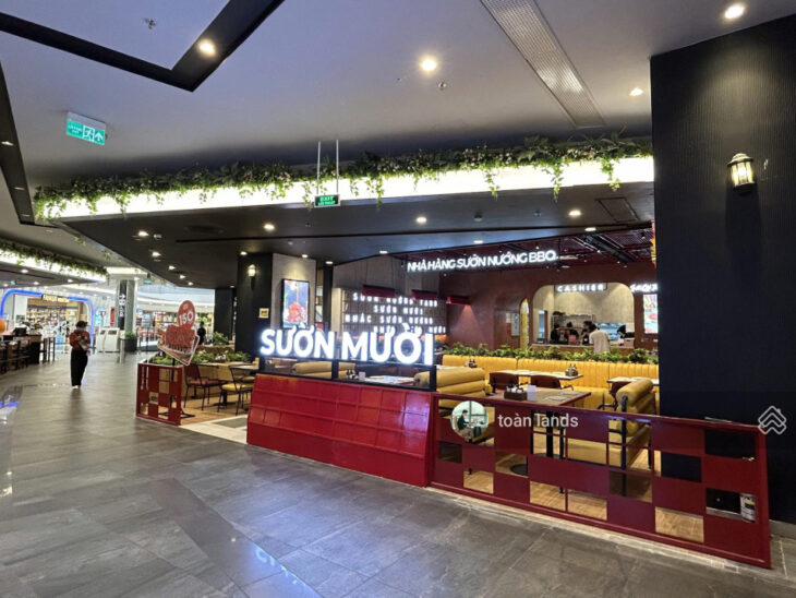 Cho thuê nhà MP Nguyễn Văn Lộc. DT 150m2x2 tầng MT 25m giá 60tr Miễn phí setup 1Thang