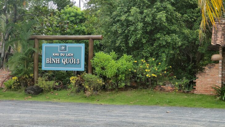 Bán nhà BÌNH QUỚI, HXH, 10 X 30, 8 PHÒNG, CHỈ 6.4 tỷ.