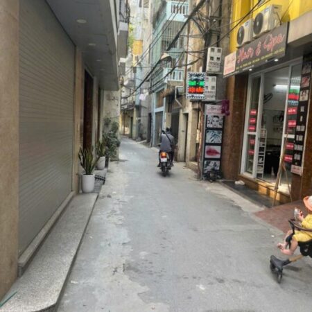 BAY NHANH NHÀ PHỐ THIÊN HIỀN SIÊU VIP 48M2 5T 10.5 TỶ LH: 0936576568