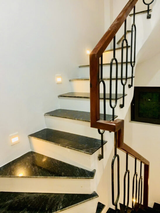 Bán nhà Xuân Đỉnh Ở Đỉnh Của Chóp ngõ nông 38.0m2 5 tầng 6,6 tỷ