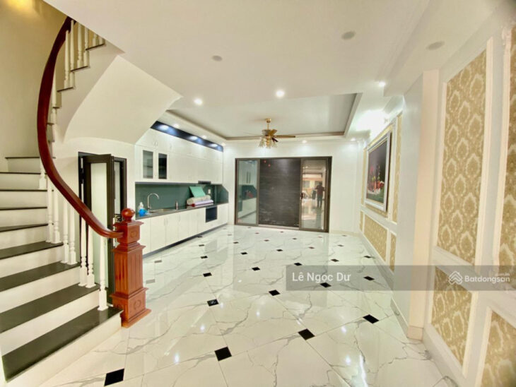 Phải nhanh! Hồng Tiến, ngọc lâm, 5 tầng, Thang Máy, 88m, Ô tô vào, Kinh Doanh. p/lô, hơn 18 TỶ