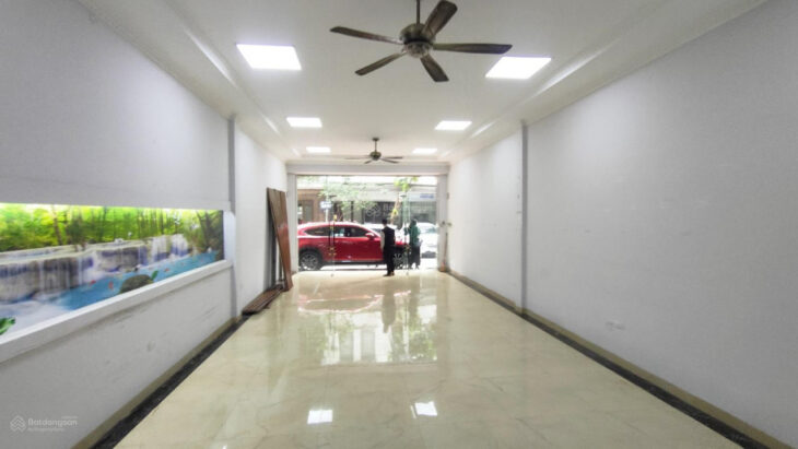 Cho thuê nhà MP Chiến Thắng, Hà Đông, HN. DT 110m2, 7 tầng, nhà mới 100% có thang máy. Giá 75tr/th