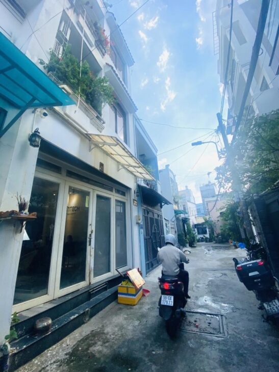 HẺM XE HƠI 5M THÔNG, PHAN HUY ÍCH P12 GÒ VẤP 3 TẦNG DT 41M2 DÒNG TIỀN 15TR/TH GIÁ CHỈ NHỈNH 5 TỶ